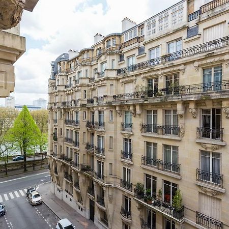 CMG Suite Premium Tour Eiffel IV Paris Eksteriør billede